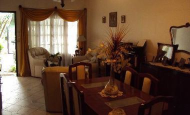 DUPLEX 3 AMBIENTES CON COCHERA- CASTELAR SUR