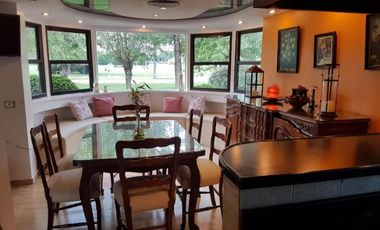 Casa en venta - 5 Dormitorios 5 Baños - Cochera - 420Mts2 - Esteban Echeverría