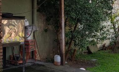 Casa en venta - 3 Dormitorios 2 Baños - Cochera - 400Mts2 - Wilde, Avellaneda