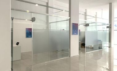 Oficina de Categoría en el centro de Banfield Este