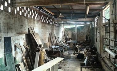 Local  comercial en venta sobre circuito colonias oriente.