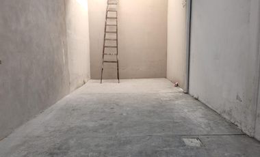 PH de 3 ambientes en impecable estado con galpón de 4x26 - Sarandí