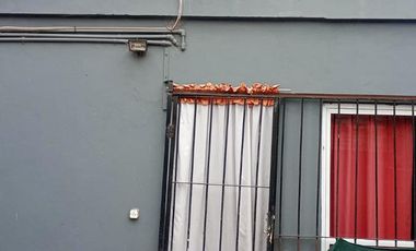 Casa en venta - 3 Dormitorios 2 Baños - Cochera - 109Mts2 - El Pato