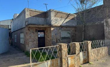 Venta Galpon Casa barrio bella vista