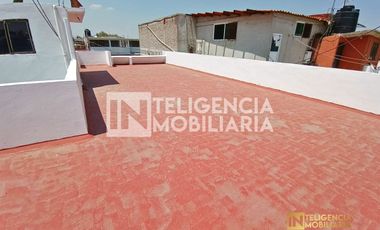 CASA EN RENTA EN LOMAS DE CRISTO