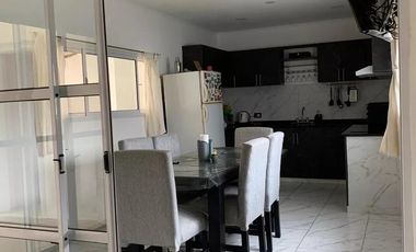 Casa en venta - 2 Dormitorios 2 Baños - 400Mts2 - Ezeiza