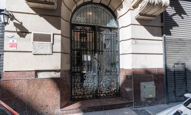 Venta | departamento | 10 ambientes | Monserrat | urgente | permuta