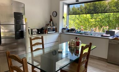 Casa en venta con renta, Barrio Barbarita