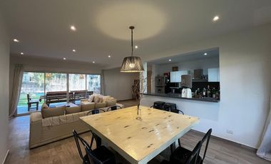 Casa en Venta Costa Esmeralda Barrio Senderos III