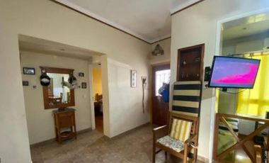 Casa en venta - 2 Dormitorios 2 Baños - 398,36Mts2 - San Antonio de Padua, Merlo