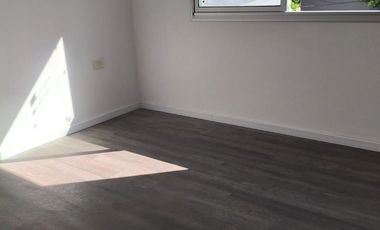 DUPLEX A ESTRENAR 2 DORMITORIOS Y COCHERA  EN LA PLATA