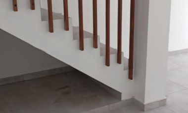 DUPLEX A ESTRENAR 2 DORMITORIOS Y COCHERA  EN LA PLATA