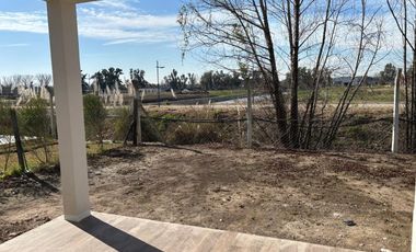 Excelente Casa en 1 planta a estrenar en Vila Marina II