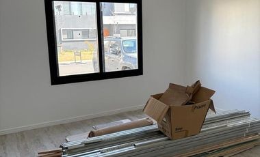 Excelente Casa en 1 planta a estrenar en Vila Marina II