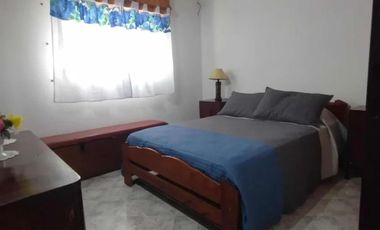 Casa en venta - 2 Dormitorios 1 Baño - Las Toninas