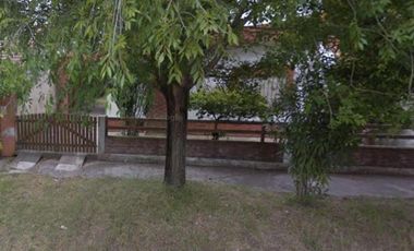 Casa en venta - 2 Dormitorios 1 Baño - Las Toninas