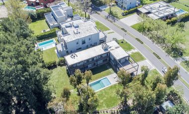 Casa en Venta, 9 ambientes, en La Reserva Cardales, Campana, GBA Norte