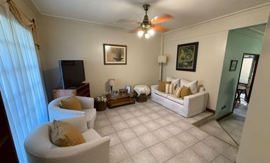 PH EN TAPIALES CON COCHERA EXCELENTE ESTADO