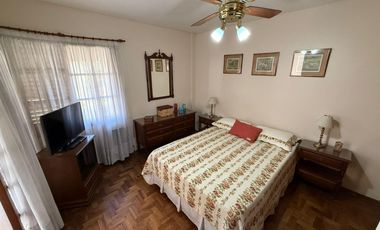 PH EN TAPIALES CON COCHERA EXCELENTE ESTADO