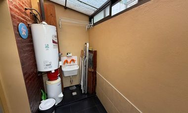 PH EN TAPIALES CON COCHERA EXCELENTE ESTADO