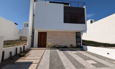 CASA  VENTA JURIQUILLA QUERETARO  ROOF GARDEN