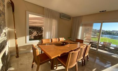 Alquiler Anual Casa 6 Amb amoblada a La Laguna Barrio  Santa Catalina Villanueva