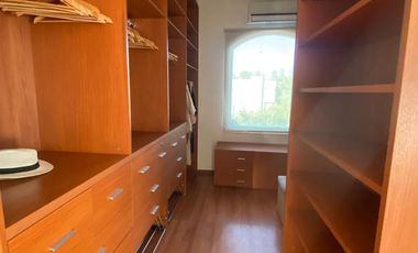 Alquiler Anual Casa 6 Amb amoblada a La Laguna Barrio  Santa Catalina Villanueva