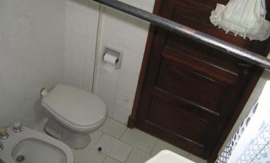 PH en venta - 4 Dormitorios 2 Baños - 217mts2 - Villa Madero