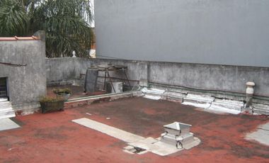 PH en venta - 4 Dormitorios 2 Baños - 217mts2 - Villa Madero