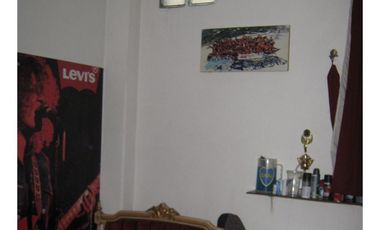 PH en venta - 4 Dormitorios 2 Baños - 217mts2 - Villa Madero