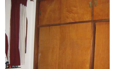 PH en venta - 4 Dormitorios 2 Baños - 217mts2 - Villa Madero