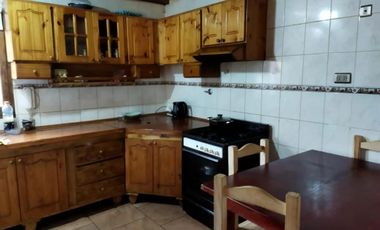 Casa en venta - 6 Dormitorios 6 Baños - Cochera - 420Mts2 - Malargue