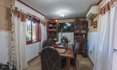 Casa en Granadero Baigorria