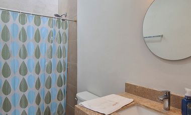 CASA EN RENTA MERIDA, CHOLUL, PRIVADA HACIENDA CHOLUL, DISPONIBLE.