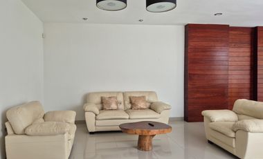 CASA EN RENTA MERIDA, CHOLUL, PRIVADA HACIENDA CHOLUL, DISPONIBLE.