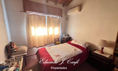 VENTA DE PH 4 AMBIENTES - CASTELAR NORTE