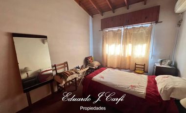 VENTA DE PH 4 AMBIENTES - CASTELAR NORTE