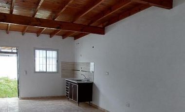 PH en venta - 2 Dormitorios 1 Baño - Cochera - 80Mts2 - Mar del Tuyú