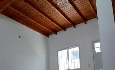 PH en venta - 2 Dormitorios 1 Baño - Cochera - 80Mts2 - Mar del Tuyú