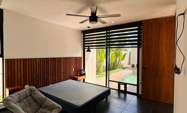 CASA EN VENTA MERIDA, CONKAL, PRIVADA YAXLUM, CASA TUUK 1 PLANTA, LISTA.