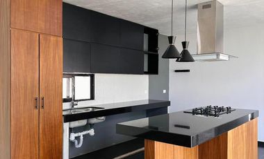 CASA EN VENTA MERIDA, CONKAL, PRIVADA YAXLUM, CASA TUUK 1 PLANTA, LISTA.