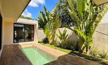 CASA EN VENTA MERIDA, CONKAL, PRIVADA YAXLUM, CASA TUUK 1 PLANTA, LISTA.