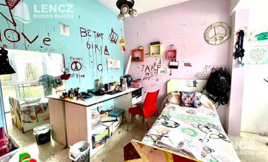 OPORTUNIDAD UNICA!! Depto. ph 3 ambientes en primer piso. A solo 7 cuadras de Brandsen