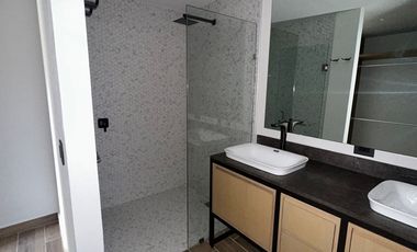 Condominio en renta de 1 Recámara en Valarte, Fluvial Vallarta