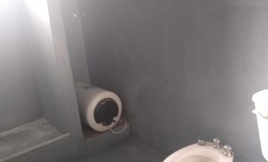 Casa en venta - 4 Dormitorios 2 Baños - Cochera - 489Mts2 - Ángel Etcheverry, La Plata