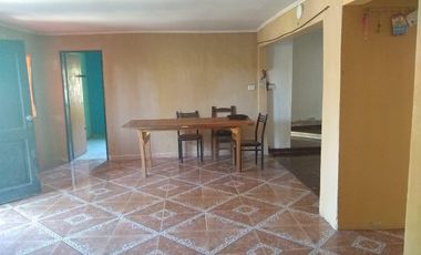 Casa en venta - 4 Dormitorios 2 Baños - Cochera - 489Mts2 - Ángel Etcheverry, La Plata