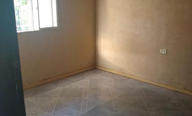 Casa en venta - 4 Dormitorios 2 Baños - Cochera - 489Mts2 - Ángel Etcheverry, La Plata