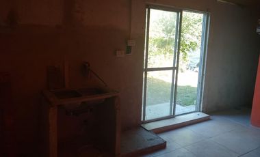 Casa en venta - 4 Dormitorios 2 Baños - Cochera - 489Mts2 - Ángel Etcheverry, La Plata