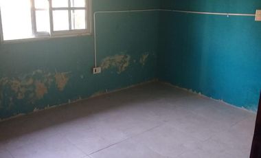 Casa en venta - 4 Dormitorios 2 Baños - Cochera - 489Mts2 - Ángel Etcheverry, La Plata