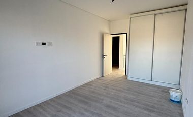 Casa 2 Dormitorios con jardín - Sarmiento 900 - Estancia Las Moras - Ricardone | Venta